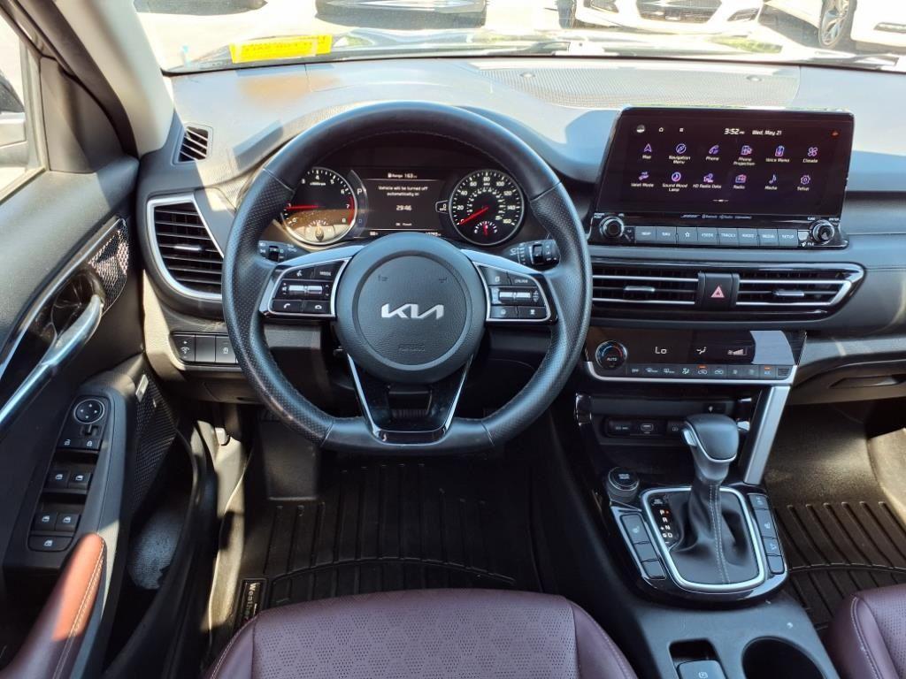 used 2023 Kia Seltos car, priced at $25,995