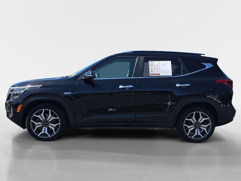 used 2023 Kia Seltos car, priced at $25,995