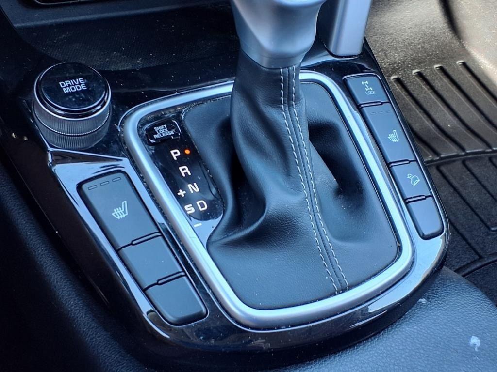 used 2023 Kia Seltos car, priced at $25,995