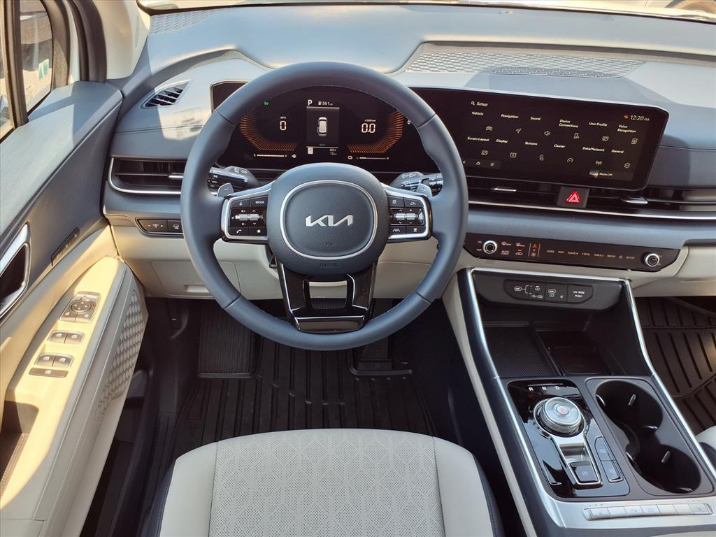 new 2026 Kia Carnival Hybrid car, priced at $43,607