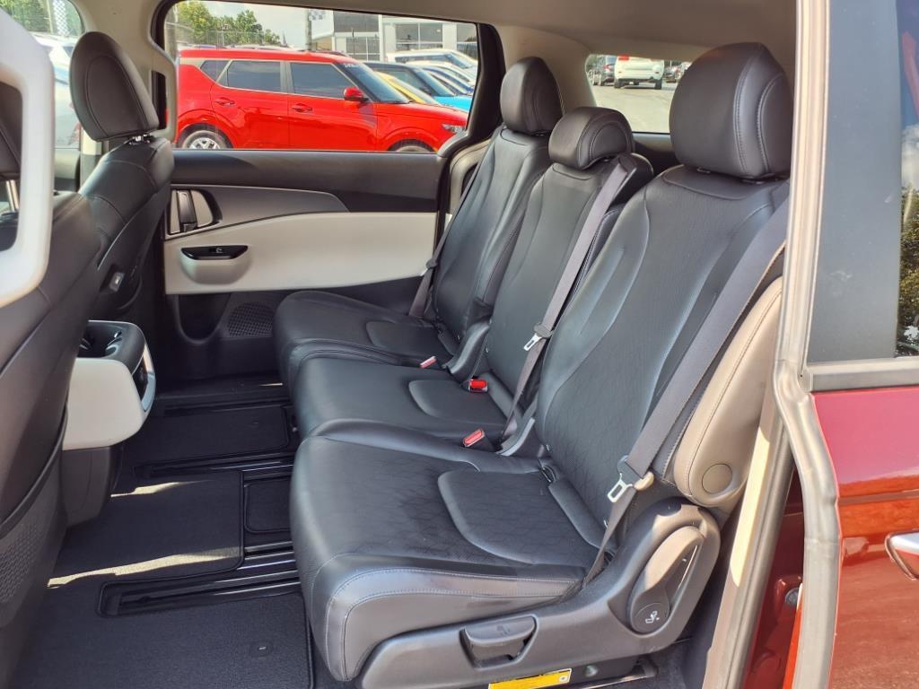 used 2022 Kia Carnival car, priced at $30,990