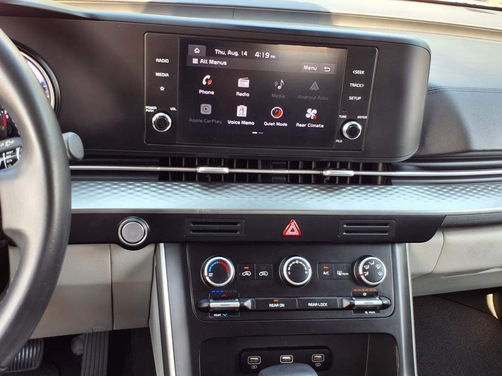 used 2022 Kia Carnival car, priced at $30,990