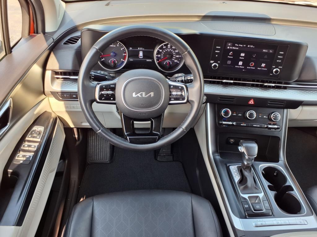 used 2022 Kia Carnival car, priced at $30,990