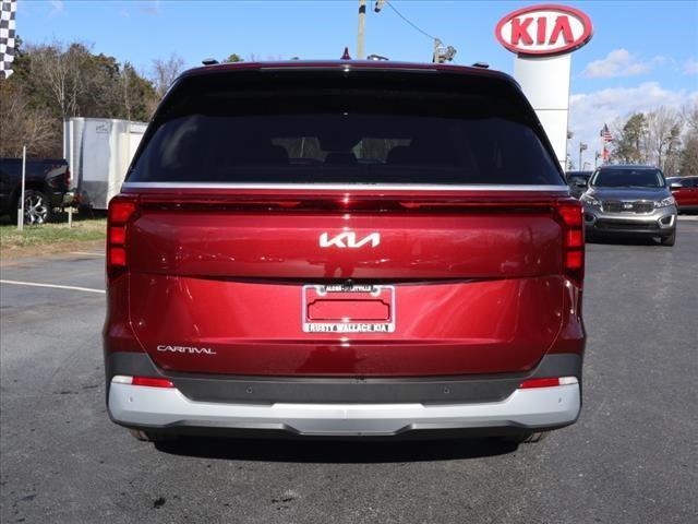 new 2025 Kia Carnival car, priced at $42,360