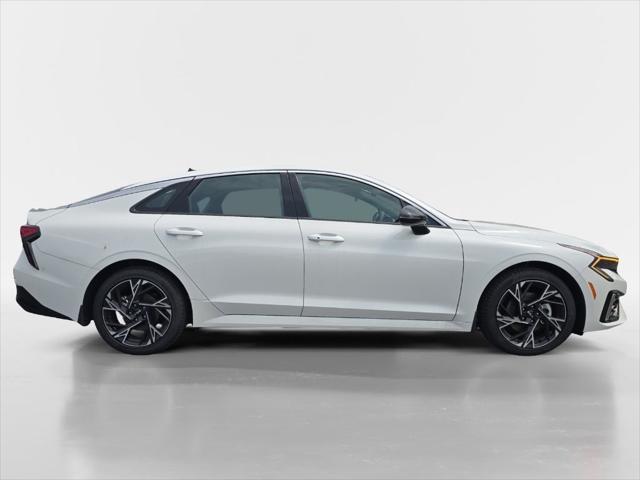 new 2025 Kia K5 car, priced at $32,445