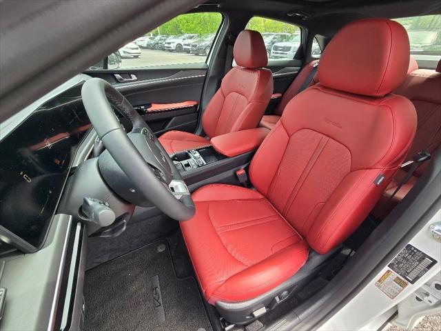 new 2025 Kia K5 car, priced at $32,445