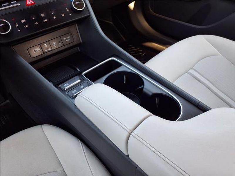 used 2024 Hyundai Sonata Hybrid car, priced at $27,995