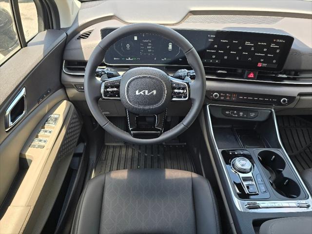 new 2025 Kia Carnival Hybrid car, priced at $47,967