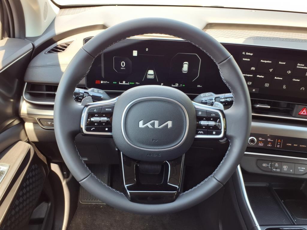 new 2026 Kia Carnival Hybrid car, priced at $48,323