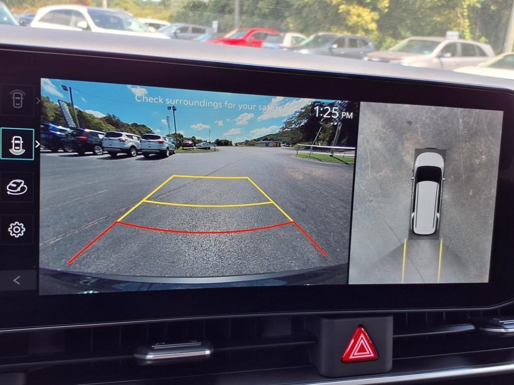 new 2026 Kia Carnival Hybrid car, priced at $48,323