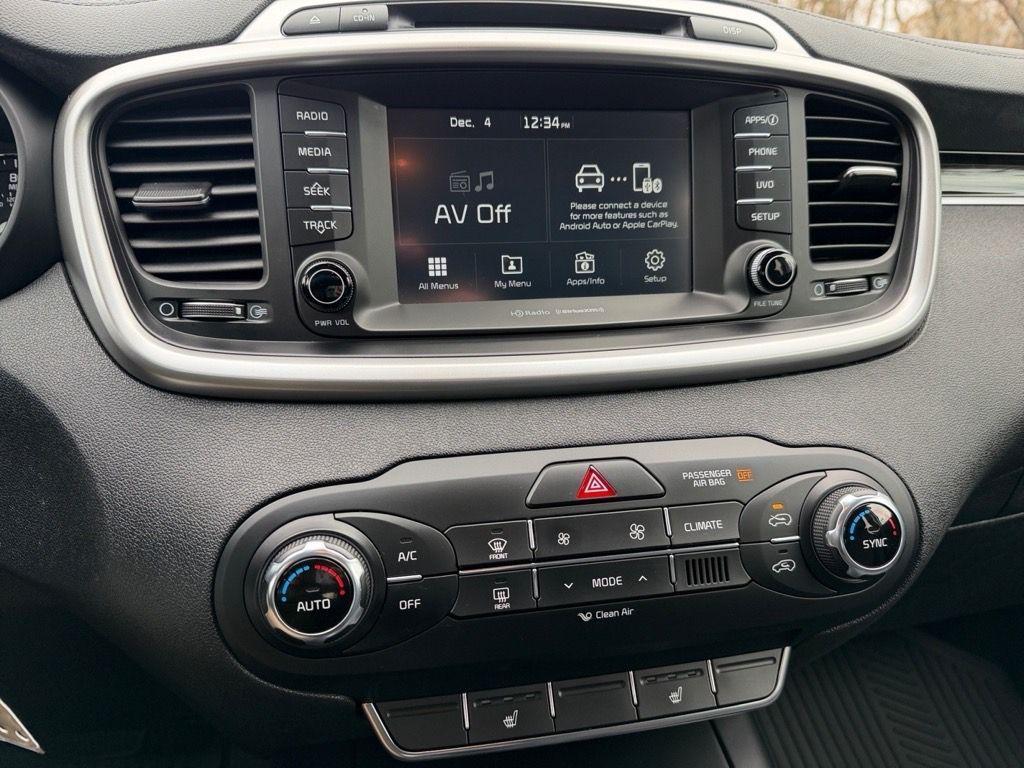 used 2018 Kia Sorento car, priced at $12,850