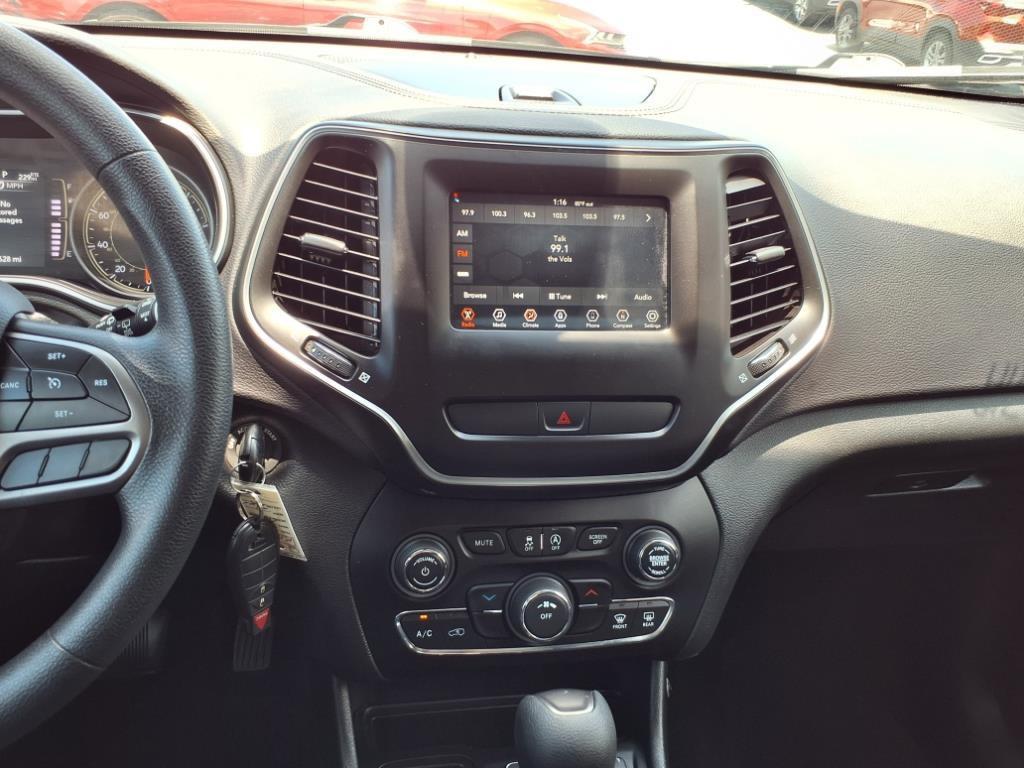 used 2019 Jeep Cherokee car, priced at $17,995