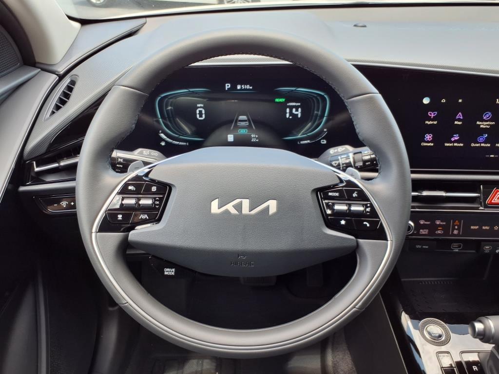 new 2025 Kia Niro car, priced at $30,571