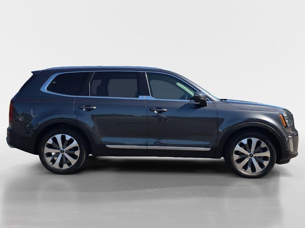 used 2022 Kia Telluride car, priced at $35,995