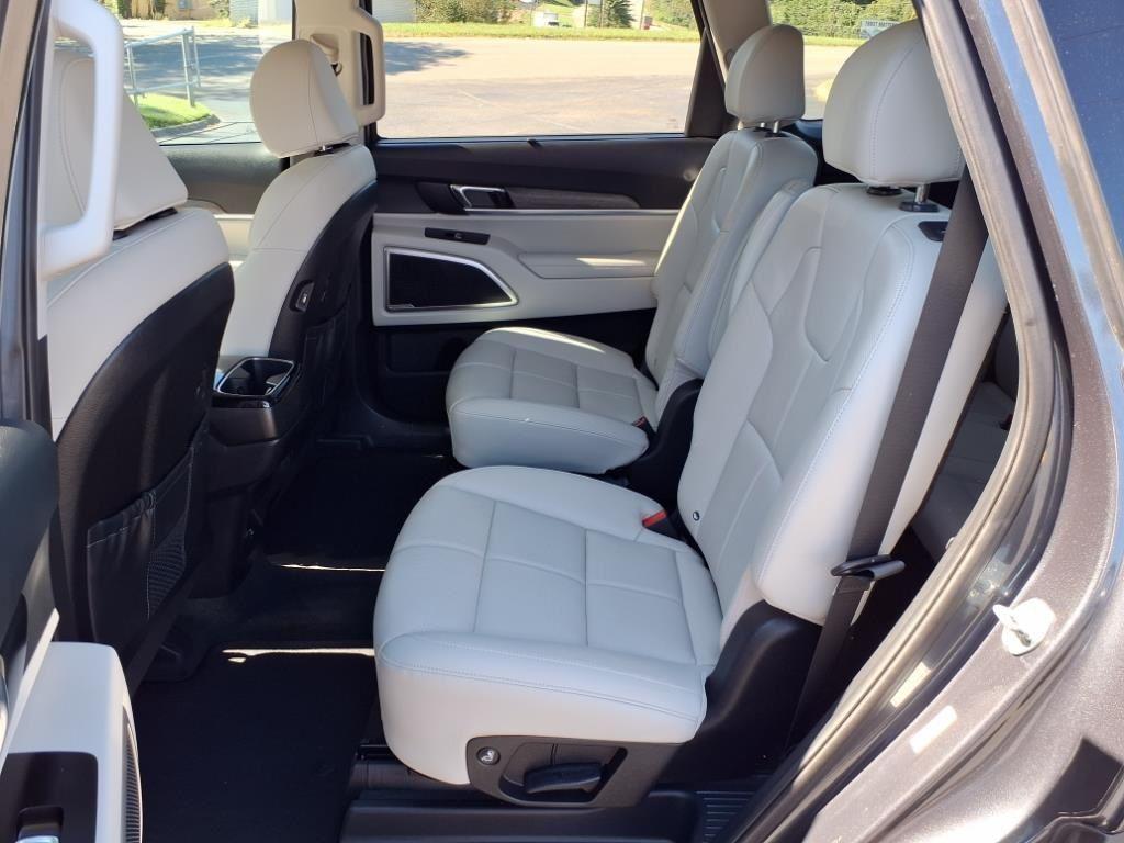 used 2022 Kia Telluride car, priced at $35,995