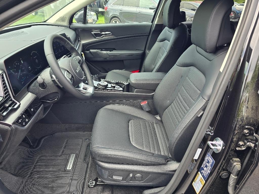new 2025 Kia Sportage Hybrid car, priced at $37,937