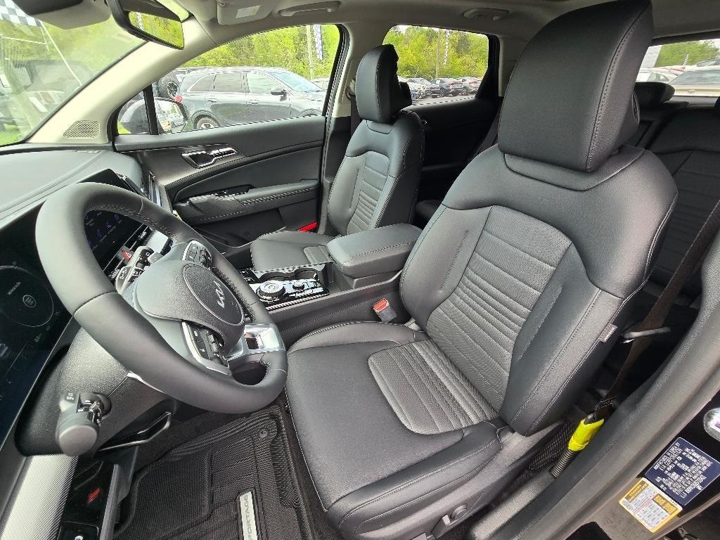 new 2025 Kia Sportage Hybrid car, priced at $37,937