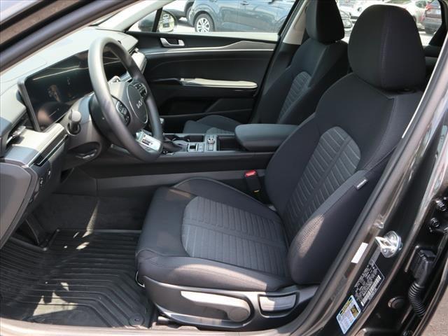 new 2025 Kia K5 car, priced at $27,135