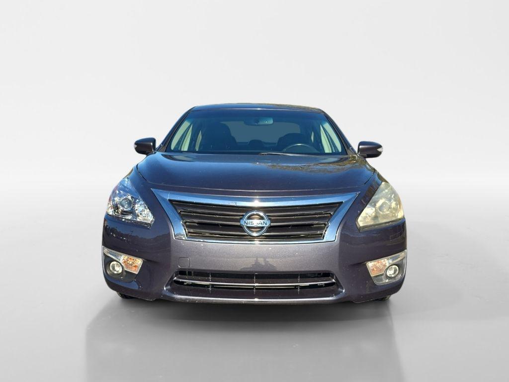 used 2013 Nissan Altima car, priced at $7,995