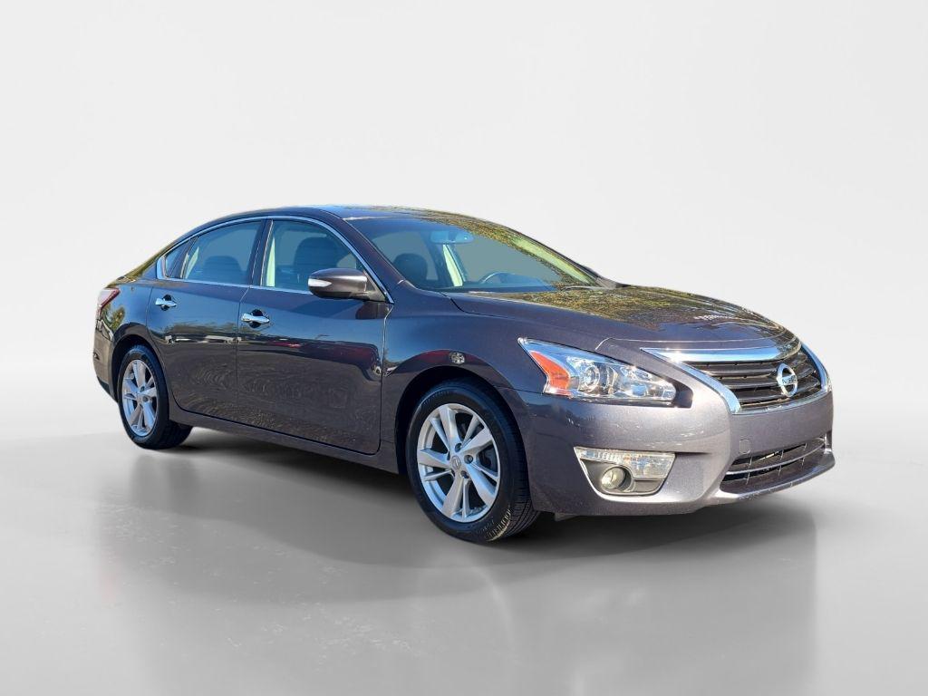 used 2013 Nissan Altima car, priced at $7,995