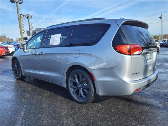 used 2020 Chrysler Pacifica car, priced at $24,990