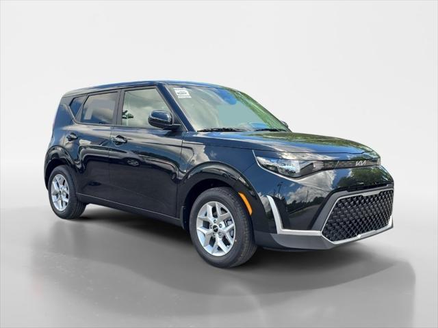 new 2025 Kia Soul car, priced at $22,162
