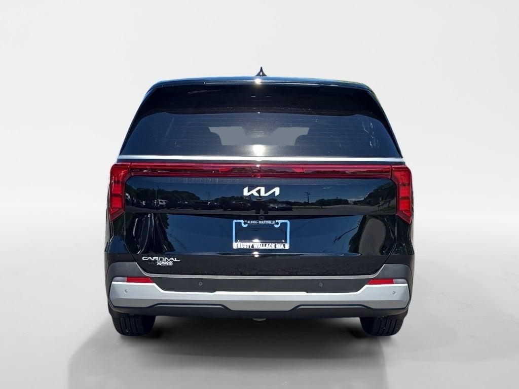 new 2025 Kia Carnival car, priced at $39,017