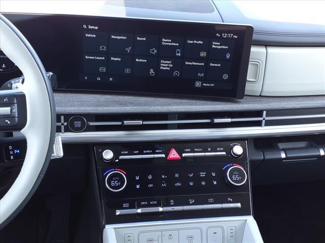 used 2024 Hyundai Santa Fe car, priced at $40,700