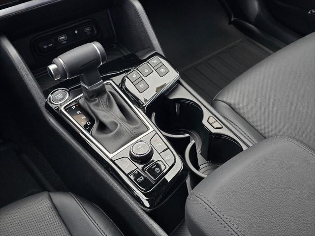 new 2025 Kia Sportage car, priced at $37,330