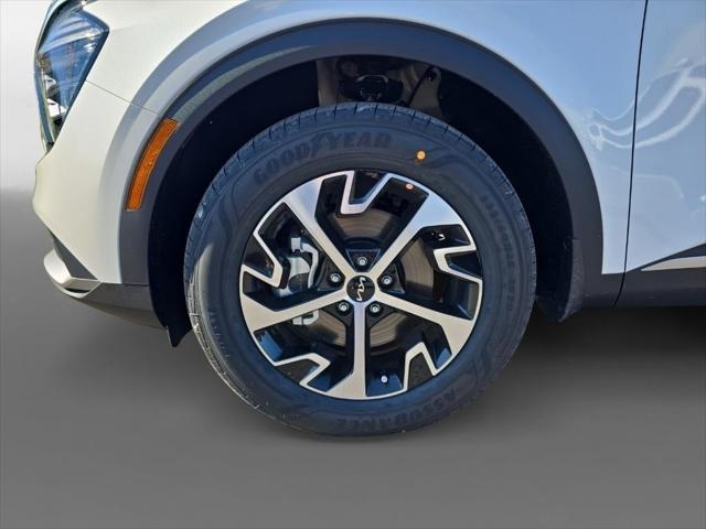 new 2025 Kia Sportage Hybrid car, priced at $34,887