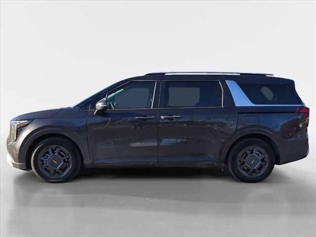 new 2025 Kia Carnival Hybrid car, priced at $43,360