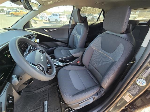 new 2025 Kia Niro car, priced at $27,705