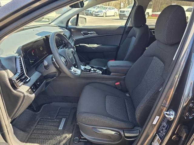 new 2025 Kia Sportage Hybrid car, priced at $31,685