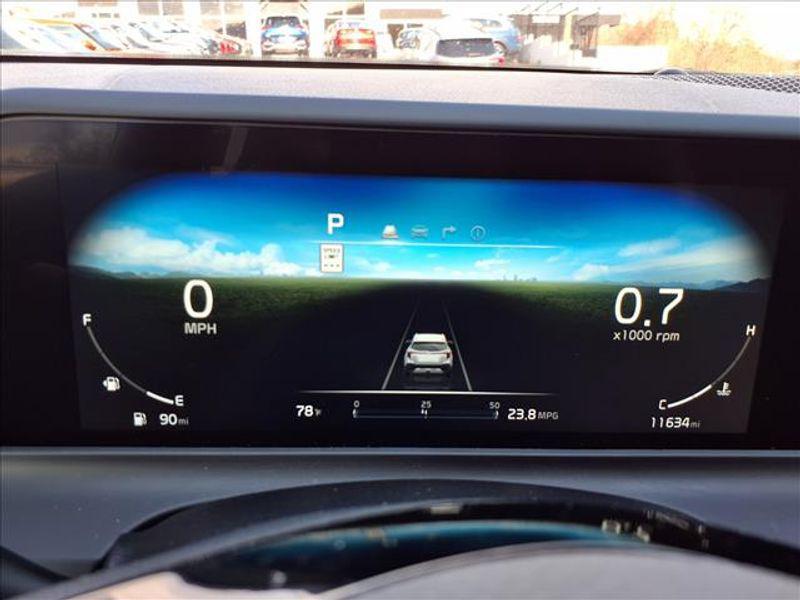 used 2024 Kia Seltos car, priced at $27,850