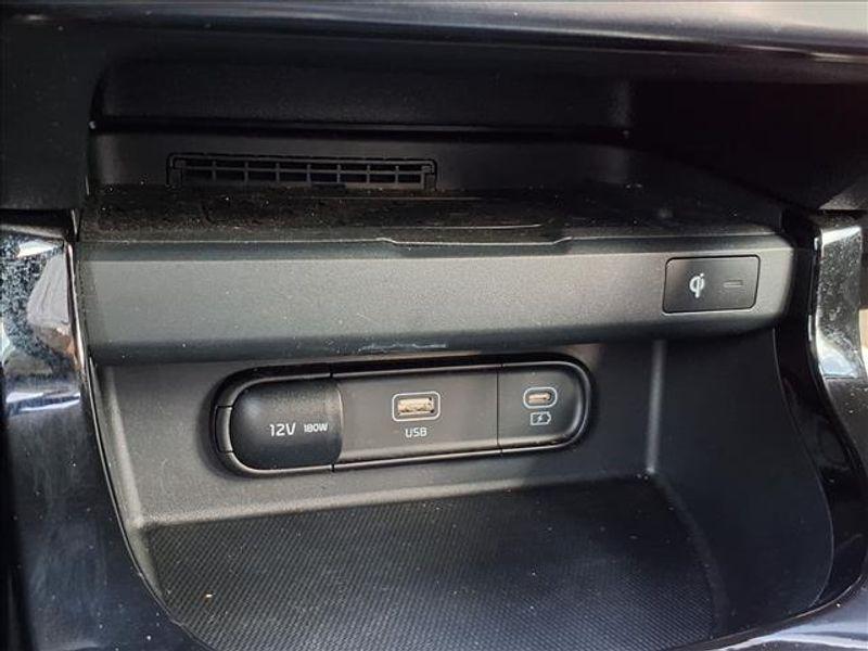 used 2024 Kia Seltos car, priced at $27,850