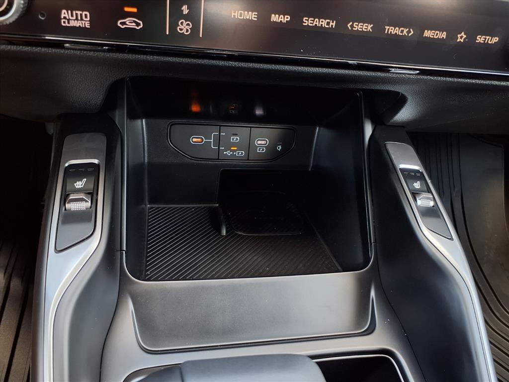 new 2026 Kia Sorento car, priced at $40,465