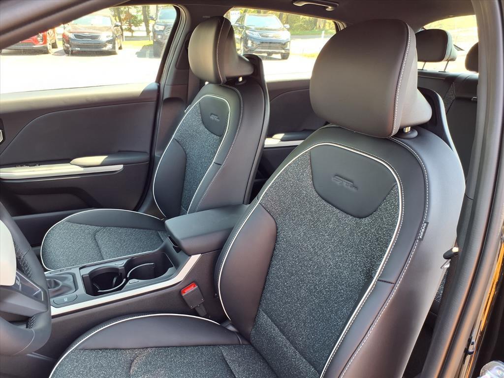 new 2025 Kia K4 car, priced at $26,531