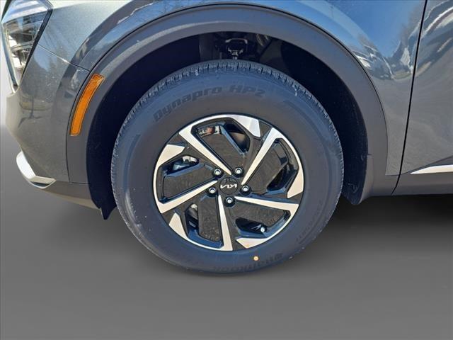 new 2025 Kia Sportage Hybrid car, priced at $31,685