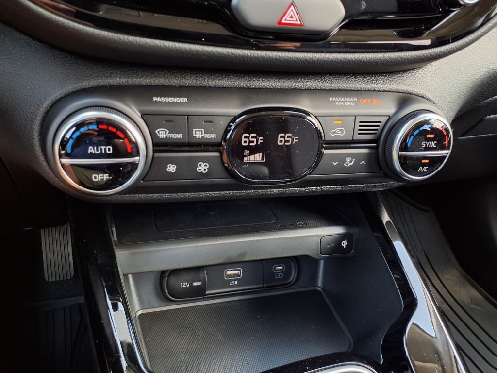 new 2025 Kia Soul car, priced at $23,801