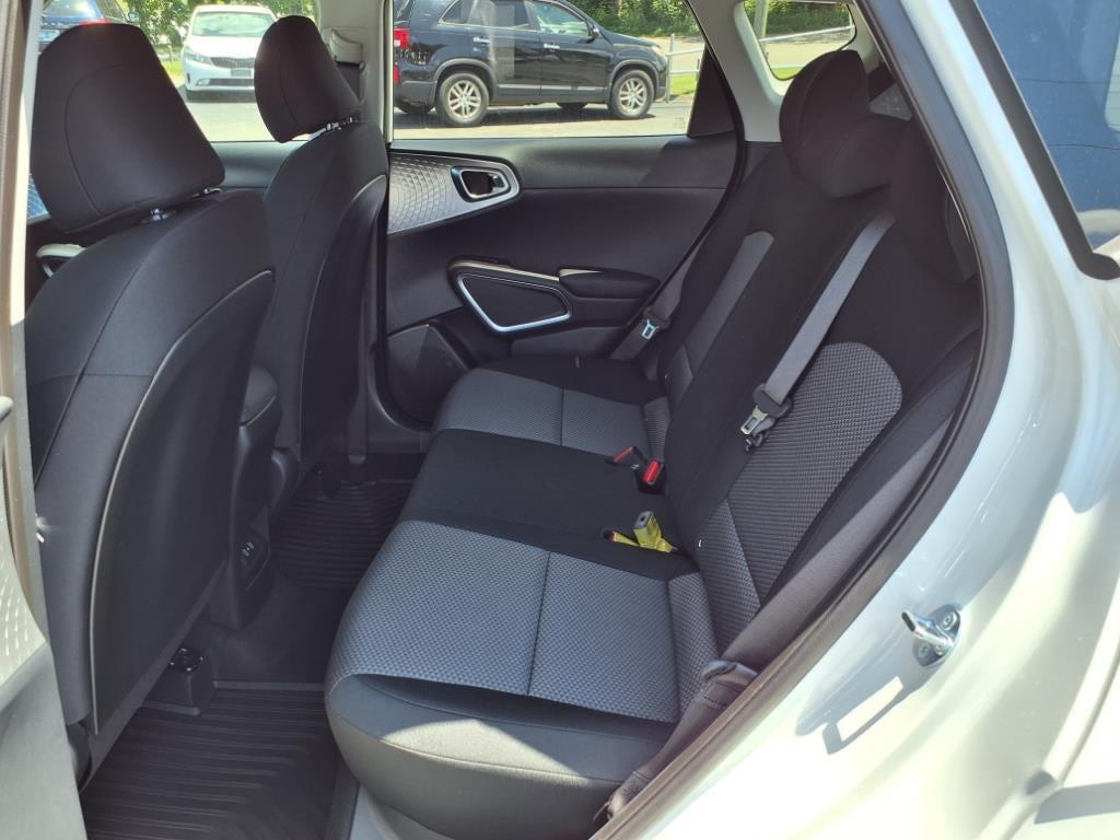 new 2025 Kia Soul car, priced at $23,801