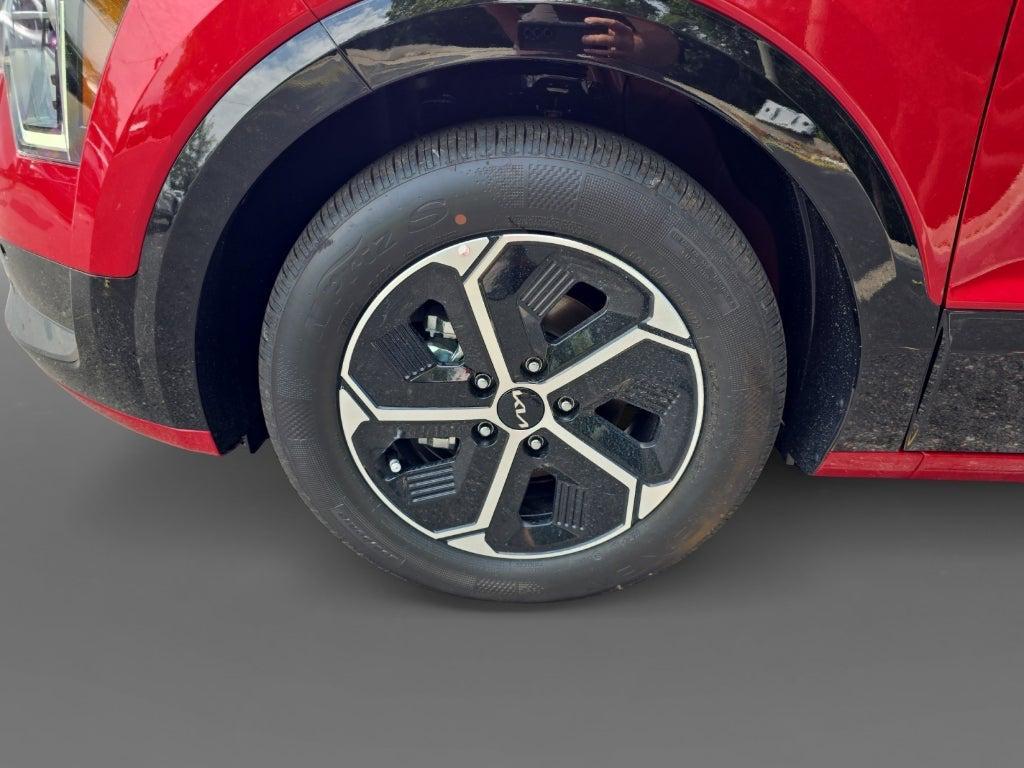 new 2025 Kia Niro car, priced at $33,672