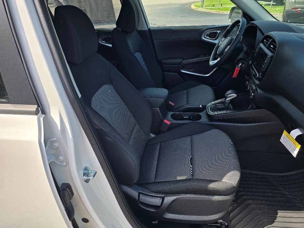 new 2025 Kia Soul car, priced at $21,355