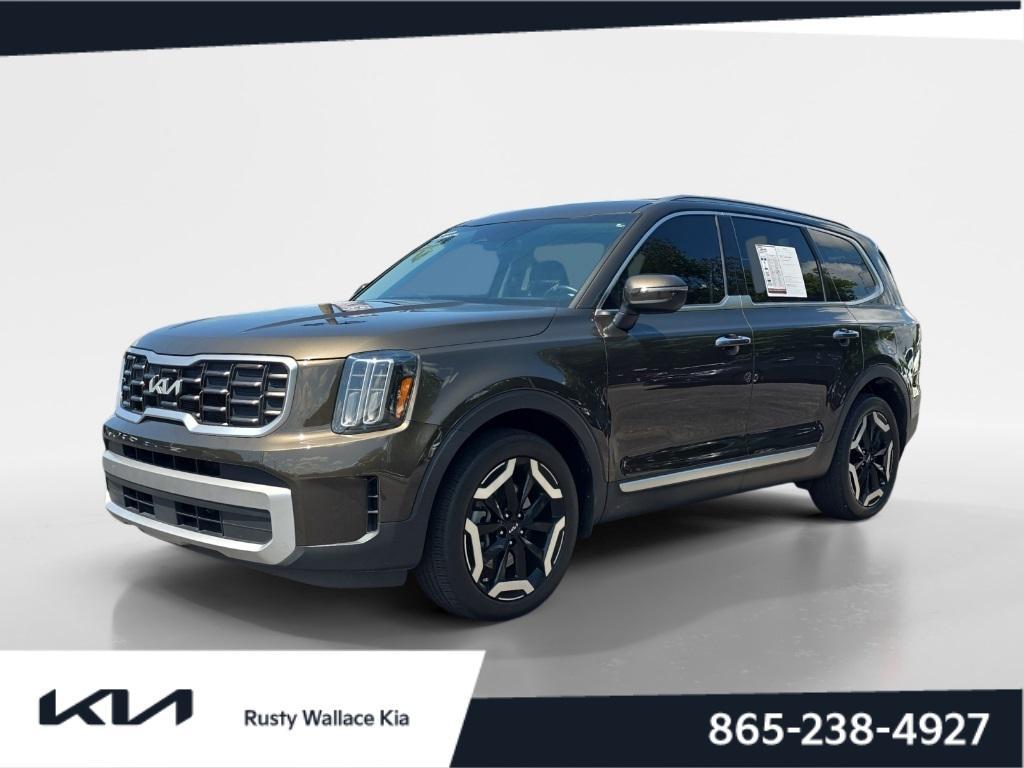 used 2023 Kia Telluride car, priced at $35,490