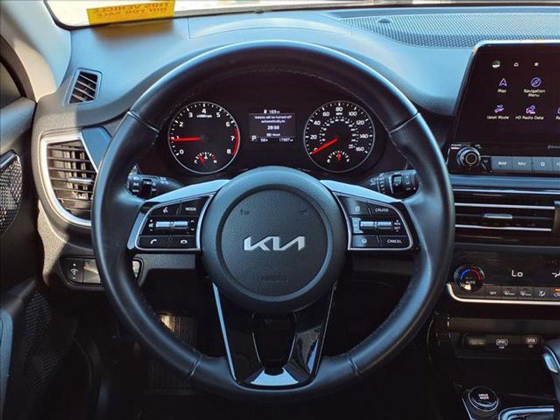 used 2023 Kia Seltos car, priced at $21,495