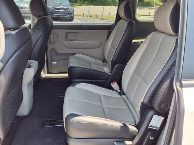 used 2020 Kia Sedona car, priced at $17,995