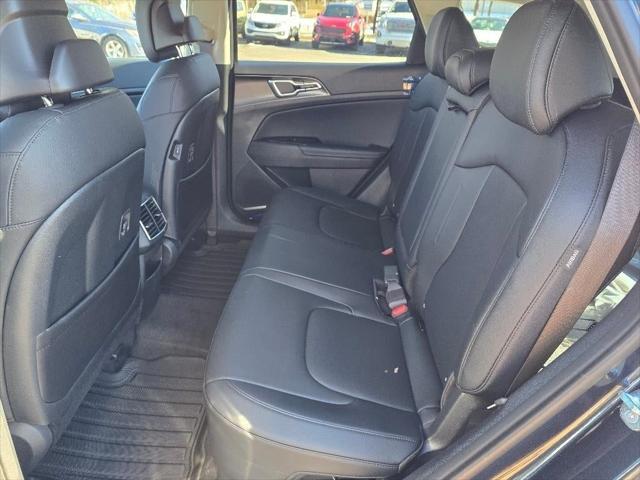 new 2025 Kia Sportage Hybrid car, priced at $32,513