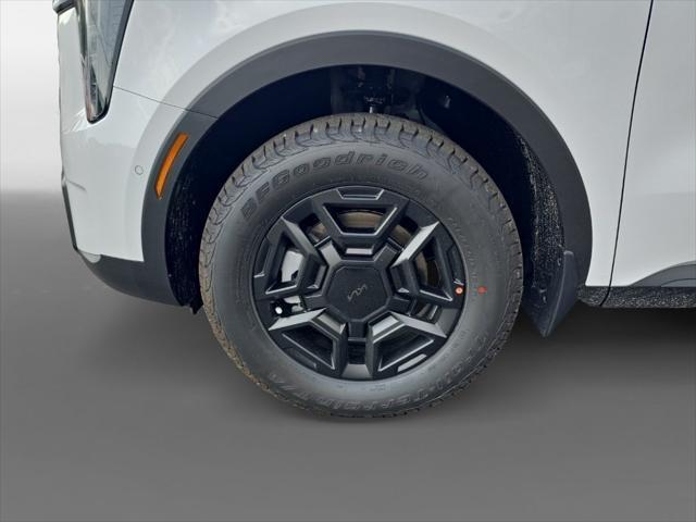 new 2025 Kia Sorento car, priced at $48,125