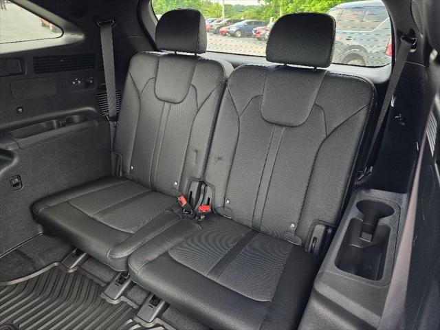new 2025 Kia Sorento car, priced at $48,125