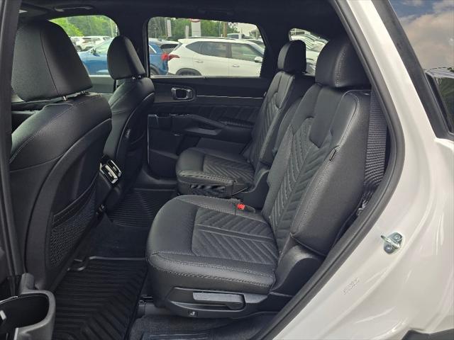 new 2025 Kia Sorento car, priced at $48,125