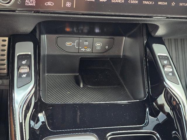 new 2025 Kia Sorento car, priced at $48,125